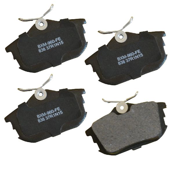 1999-2004 Volvo S40 Disc Brake Pad Set - Rear (Bendix)