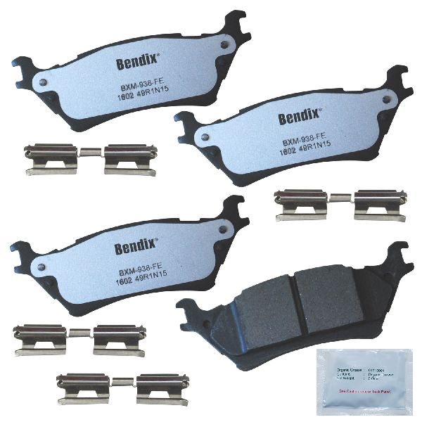 2012-2014 Lincoln Mark LT Disc Brake Pad Set - Rear (Bendix)