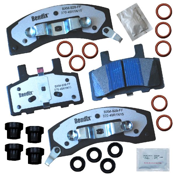 1996-2002 Chevrolet Express 3500 Disc Brake Pad Set - Front (Bendix)