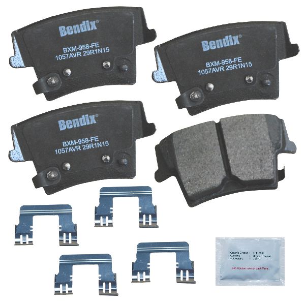 2006-2008 Dodge Magnum Disc Brake Pad Set - Rear (Bendix)