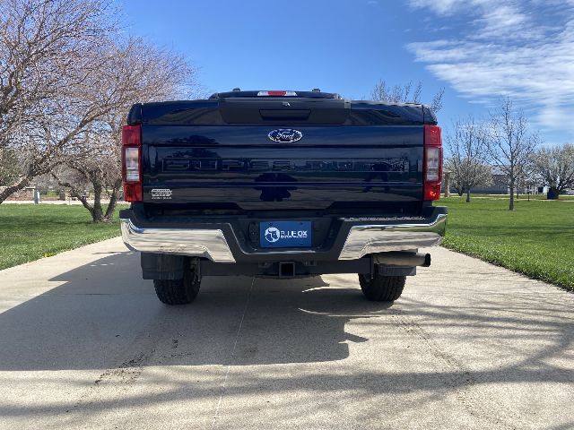 2017-2024 Ford F-350 Super Duty Trailer Hitch - Rear (Blue Ox)