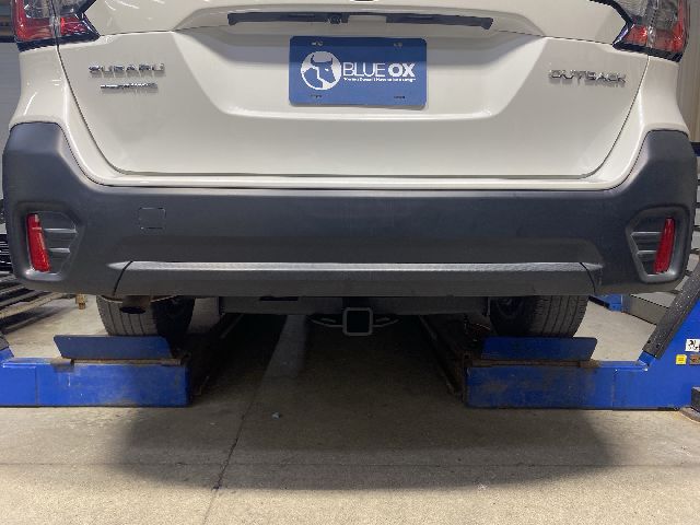 2020-2024 Subaru Legacy Trailer Hitch - Rear (Blue Ox)