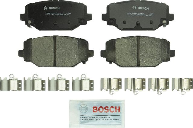 2012-2016 Chrysler Town &amp; Country Disc Brake Pad Set - Rear (Bosch)