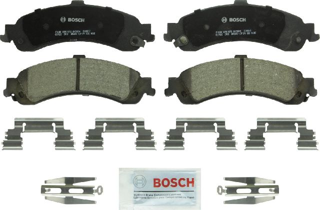 2002-2006 Chevrolet Avalanche 1500 Disc Brake Pad Set - Rear (Bosch)