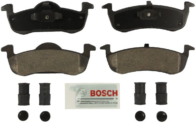 2007-2017 Lincoln Navigator Disc Brake Pad Set - Rear (Bosch)