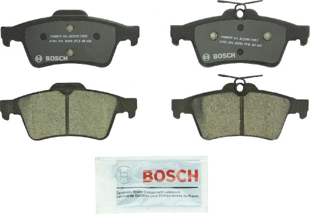 2004-2013 Mazda 3 Disc Brake Pad Set - Rear (Bosch)