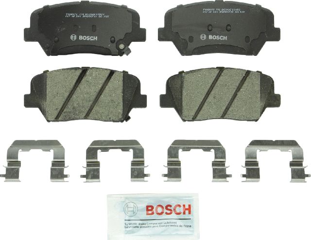 2012-2017 Hyundai Azera Disc Brake Pad Set - Front (Bosch)