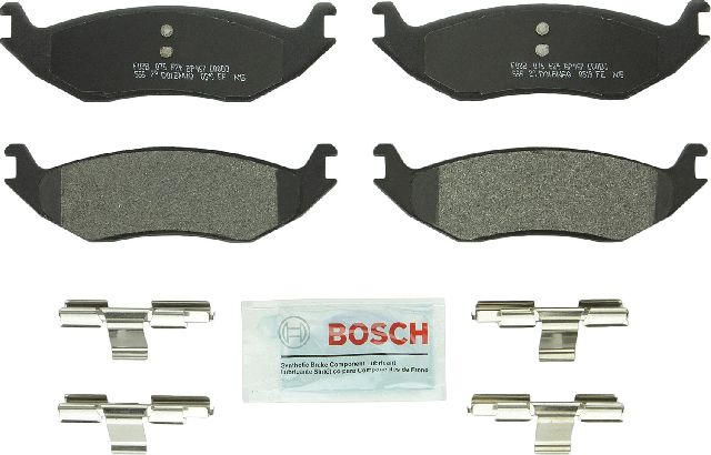 2003-2009 Dodge Durango Disc Brake Pad Set - Rear (Bosch)