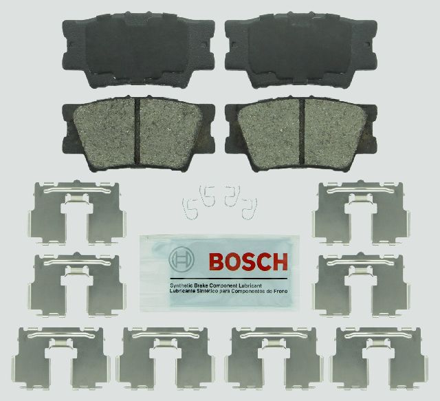2013-2018 Lexus ES300h Disc Brake Pad Set - Rear (Bosch)