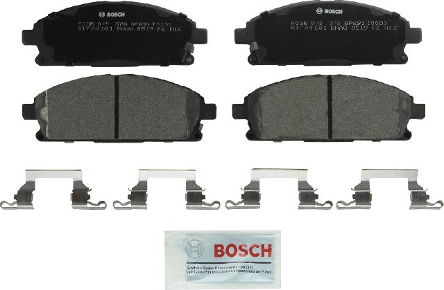 1997-1998 INFINITI Q45 Disc Brake Pad Set - Front (Bosch)