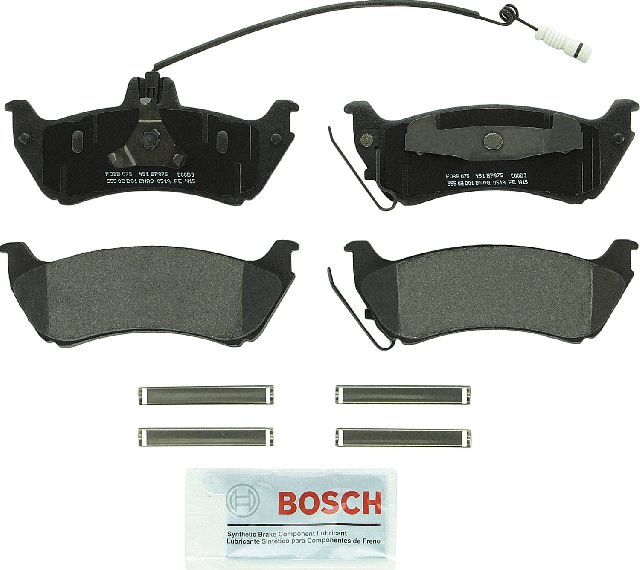 2003-2005 Mercedes-Benz ML350 Disc Brake Pad Set - Rear (Bosch)