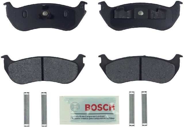 2002-2005 Mercury Mountaineer Disc Brake Pad Set - Rear (Bosch)