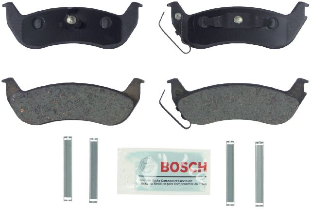 2010-2011 Lincoln Town Car Disc Brake Pad Set - Rear (Bosch)