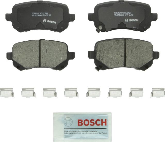 2008-2011 Chrysler Town &amp; Country Disc Brake Pad Set - Rear (Bosch)