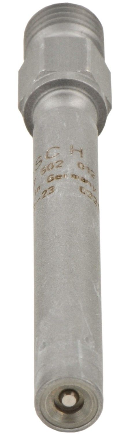 1988, 1987, 1986, 1985, 1984, 1983, 1982, 1981 Saab 900 Fuel Injector