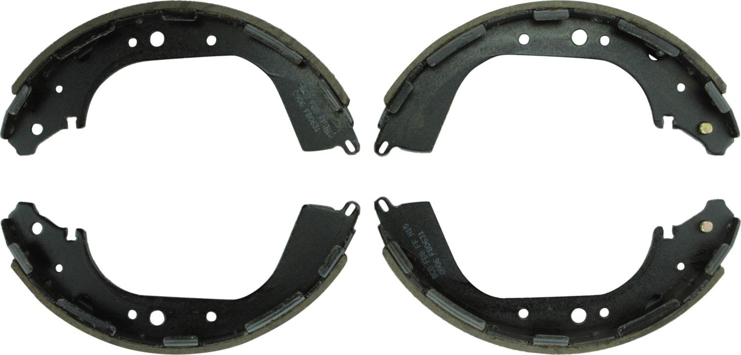 2003, 2002, 2001, 2000, 1999, 1998, 1997 INFINITI QX4 Drum Brake Shoe Set
