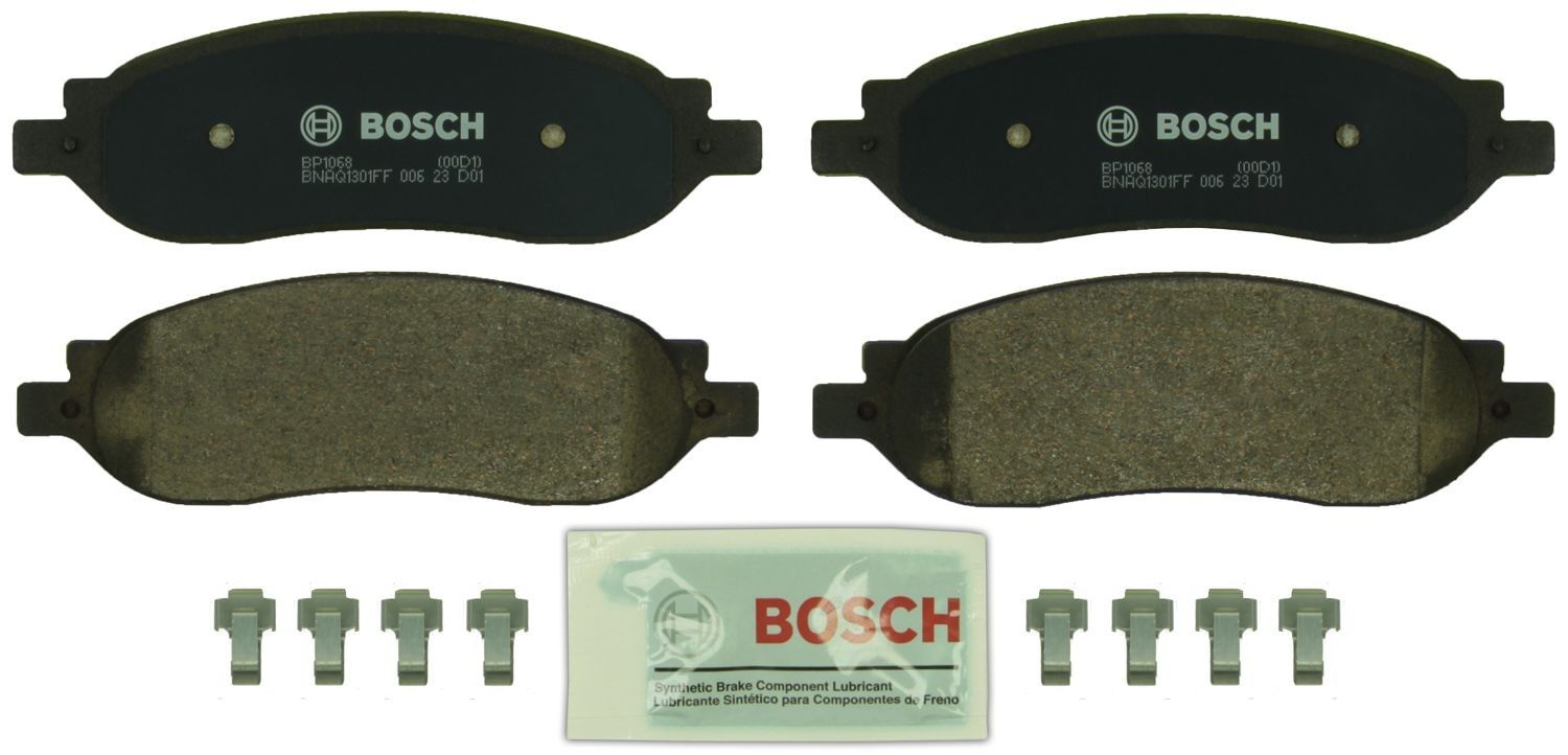 2008, 2007, 2006, 2005 Ford F-150 Super Duty Disc Brake Pad Set