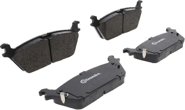 2022-2024 Jeep Wagoneer Disc Brake Pad Set - Rear (Brembo)