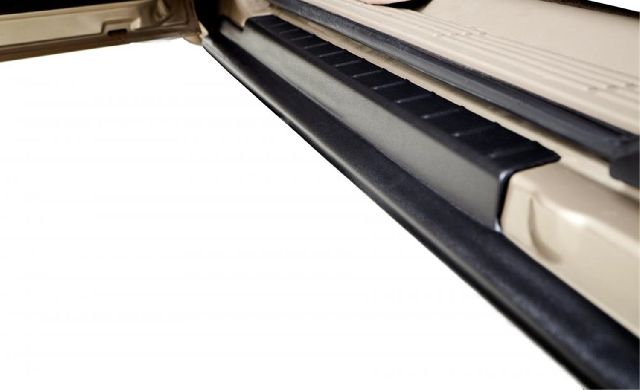 1999-2004 GMC Sierra 2500 Rocker Panel (Bushwacker)