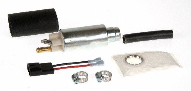 1998-2000 Volvo V70 Fuel Pump and Strainer Set (Carter)