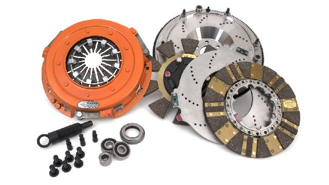 2005-2006 Chevrolet SSR Transmission Clutch and Flywheel Kit (Centerforce)