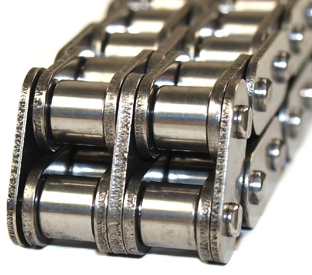 1968-1973 Nissan 510 Engine Timing Chain - Center (Cloyes)