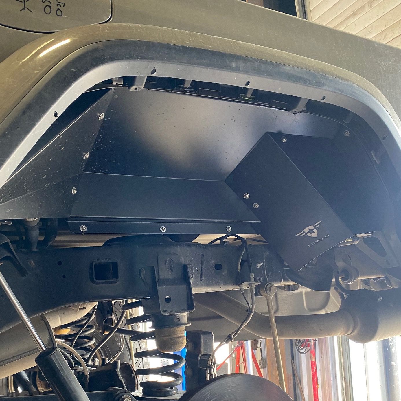 2024, 2023, 2022, 2021, 2020 Jeep Gladiator Fender Liner