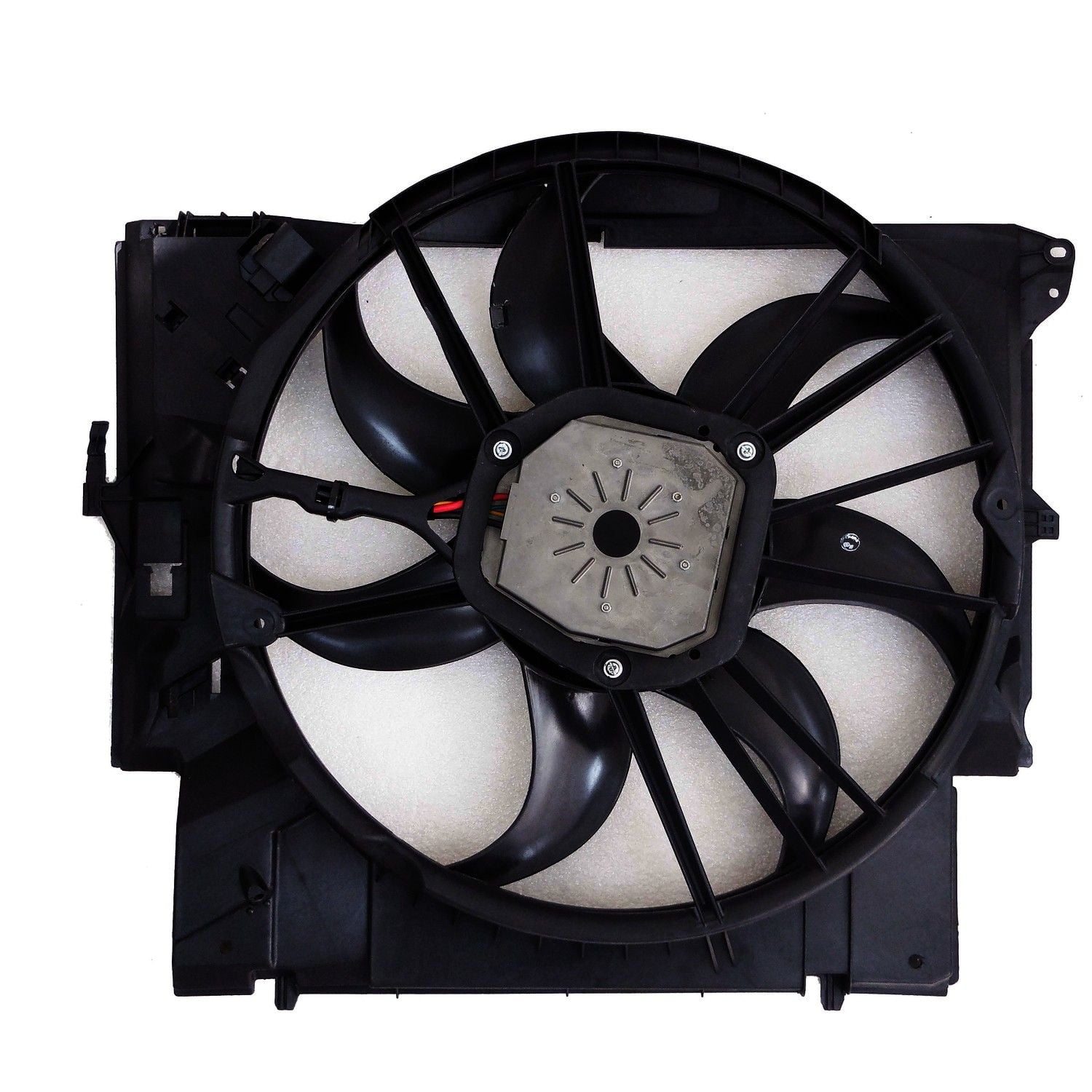2009-2016 BMW 135i Engine Cooling Fan Assembly Continental