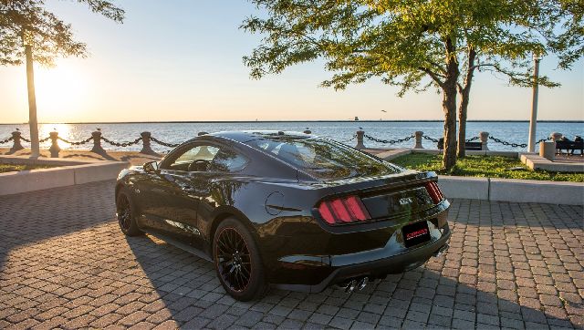 2015-2017 Ford Mustang Exhaust System Kit (Corsa)
