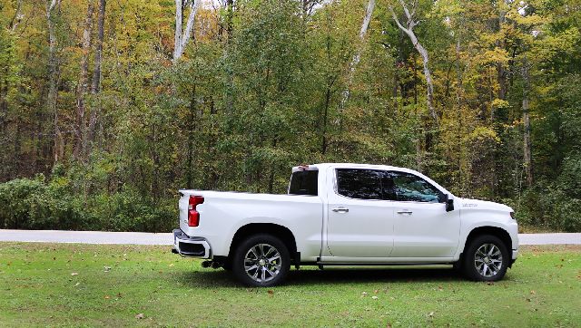 2019-2023 Chevrolet Silverado 1500 Exhaust System Kit (Corsa)