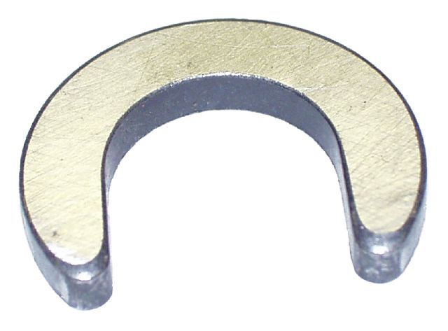 1994-1998 Jeep Grand Cherokee Drive Axle Shaft Retainer (Crown Automotive)