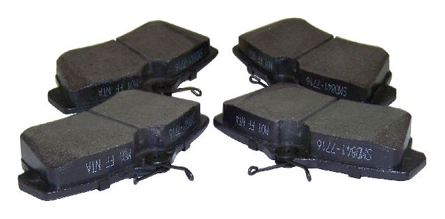 2001-2010 Chrysler PT Cruiser Disc Brake Pad Set - Front (Crown Automotive)