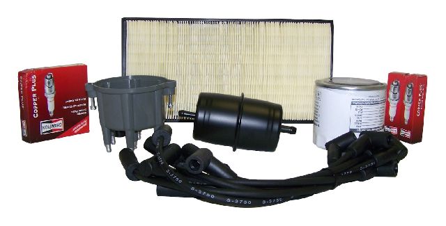 1991-1993 Jeep Cherokee Ignition Tune-Up Kit (Crown Automotive)