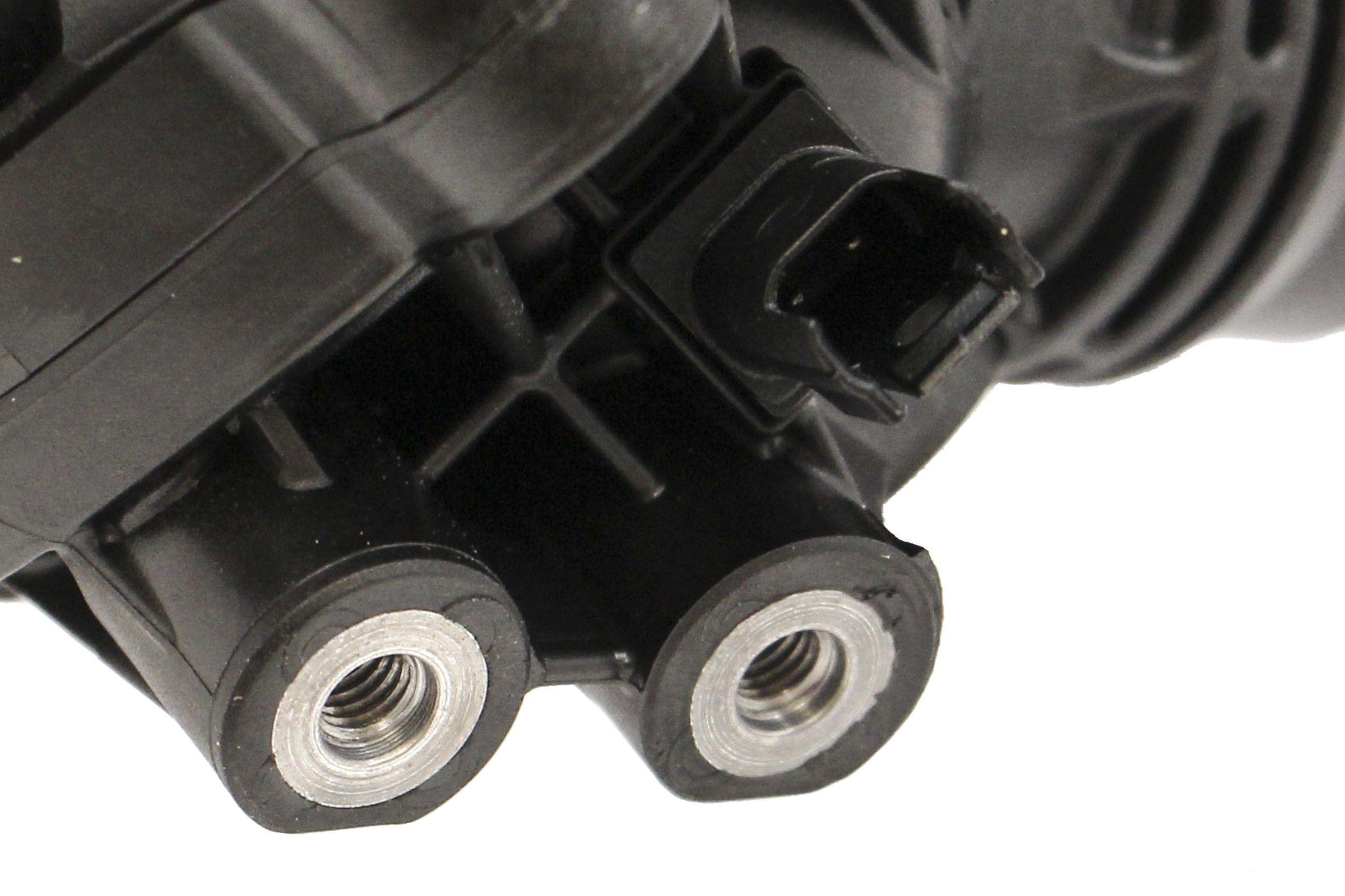 2010, 2009, 2008, 2007 BMW X5 Engine Coolant Thermostat Housing Assembly
