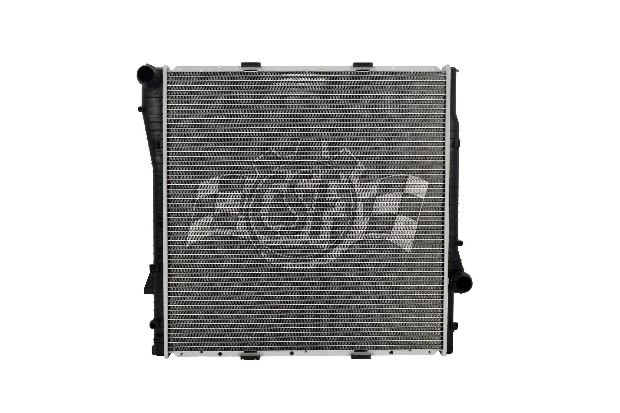 2006, 2005, 2004, 2003, 2002, 2001, 2000 BMW X5 Radiator
