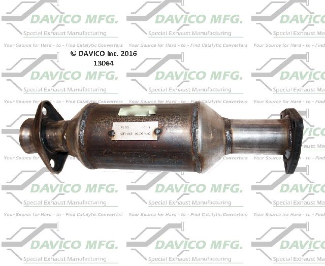 1990-1991 Acura Integra Catalytic Converter - Center (Davico Converters)