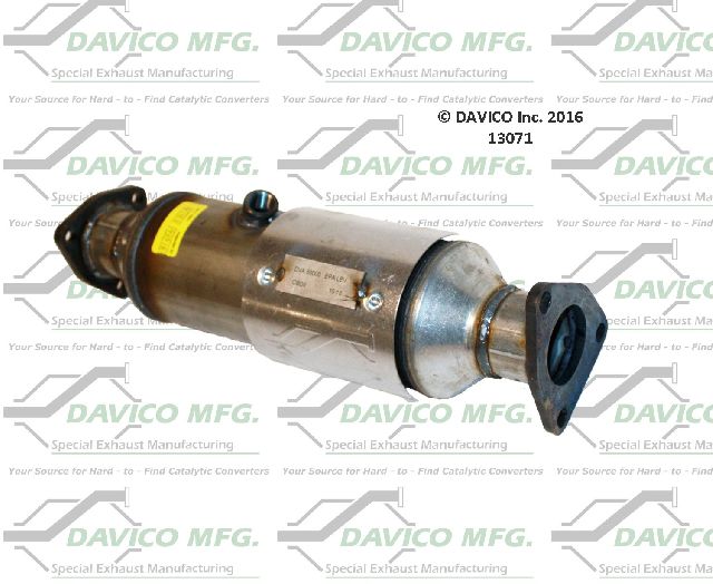 1999-2004 Honda Odyssey Catalytic Converter - Center (Davico Converters)