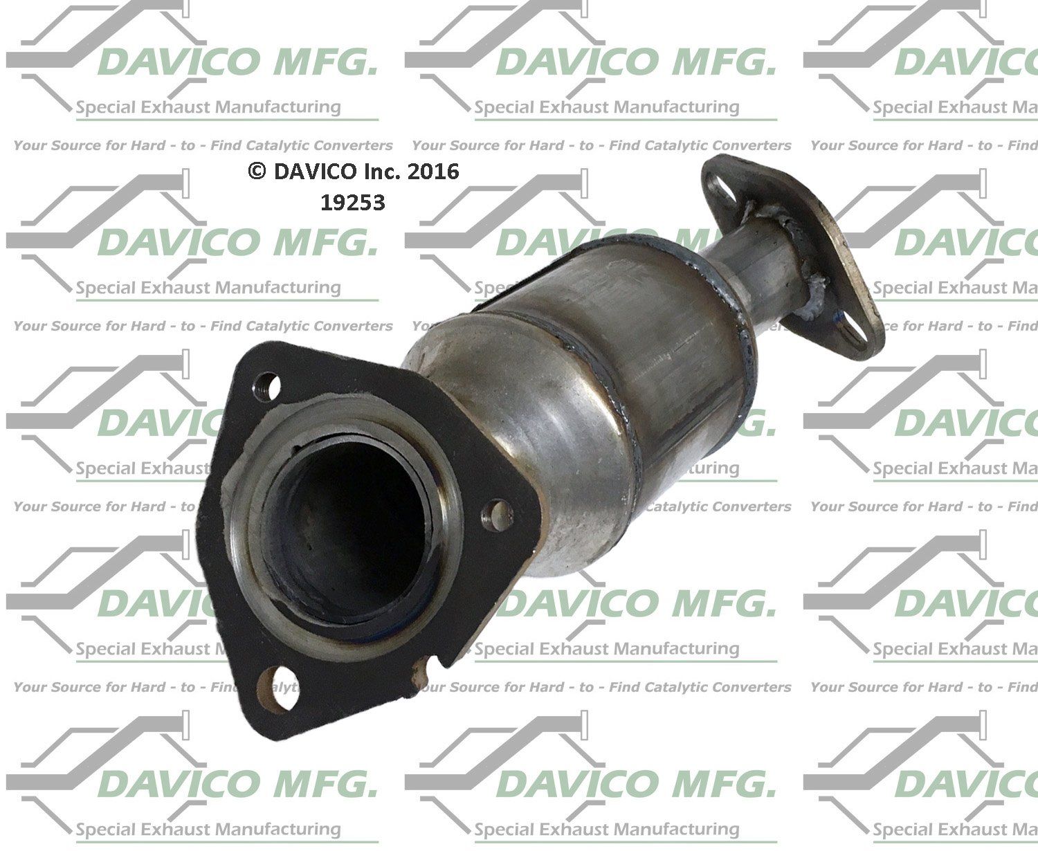 2017, 2016, 2015, 2014, 2013, 2012, 2011, 2010, 2009 Chevrolet Traverse Catalytic Converter