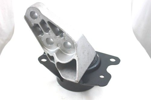 2017, 2016, 2015, 2014, 2013, 2012, 2011, 2010 Chevrolet Equinox Automatic Transmission Mount