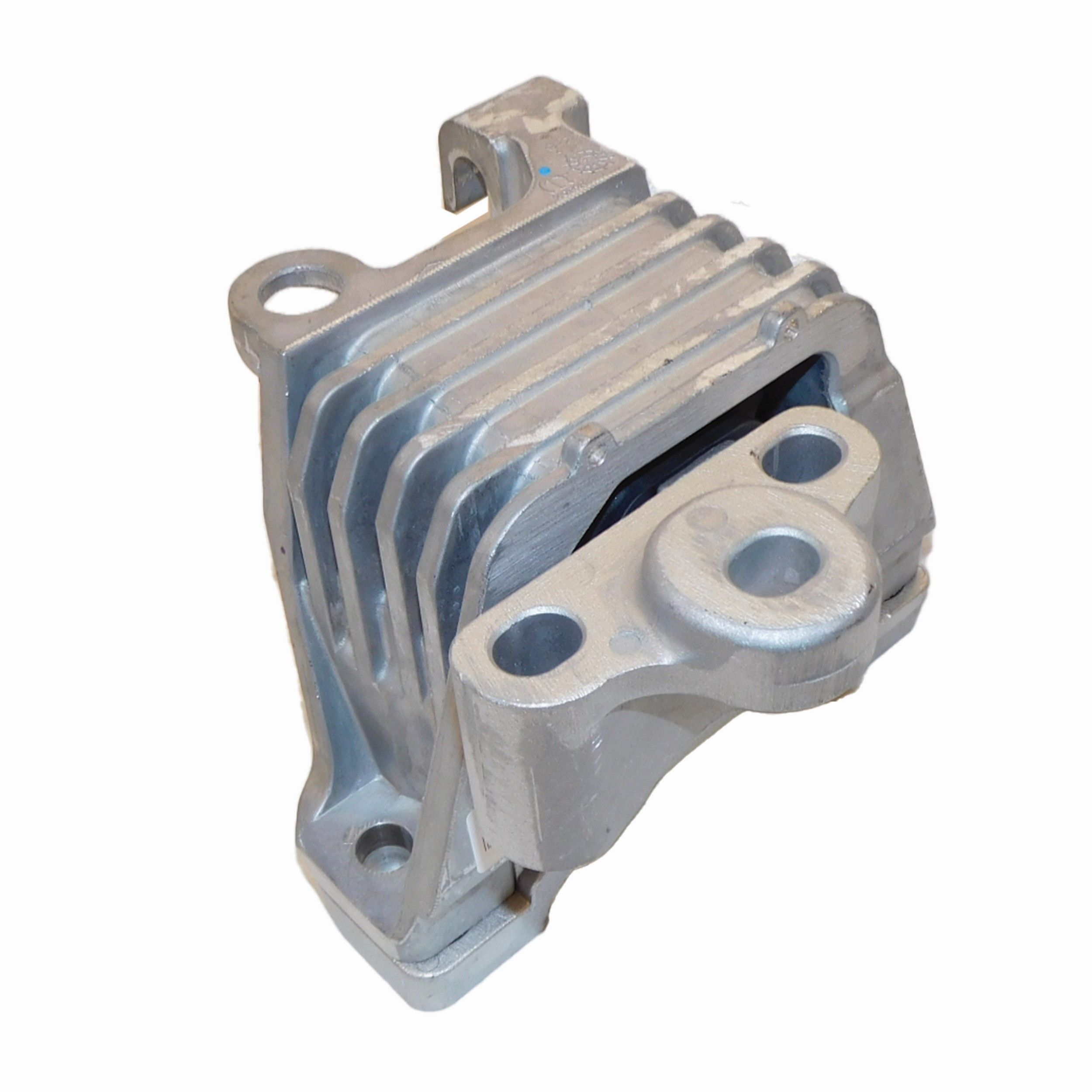 2022, 2021, 2020, 2019, 2018 Jeep Cherokee Engine Mount