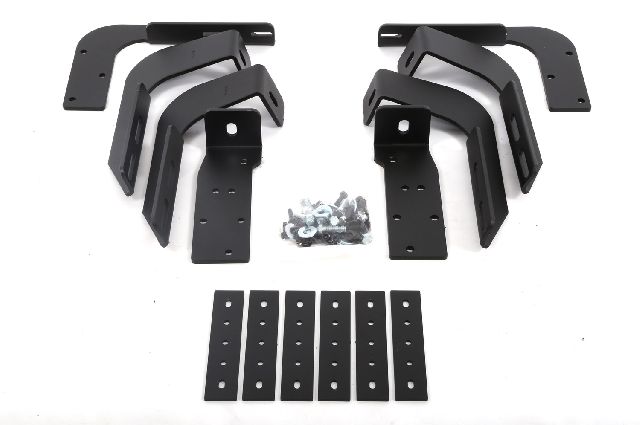 2001-2006 GMC Sierra 3500 Running Board Mount Kit (Dee Zee)