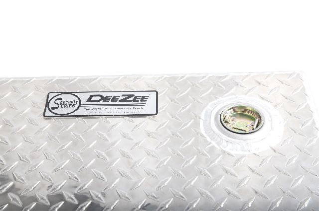 1999-2004 GMC Sierra 2500 Liquid Transfer Tank / Tool Box Unit (Dee Zee)