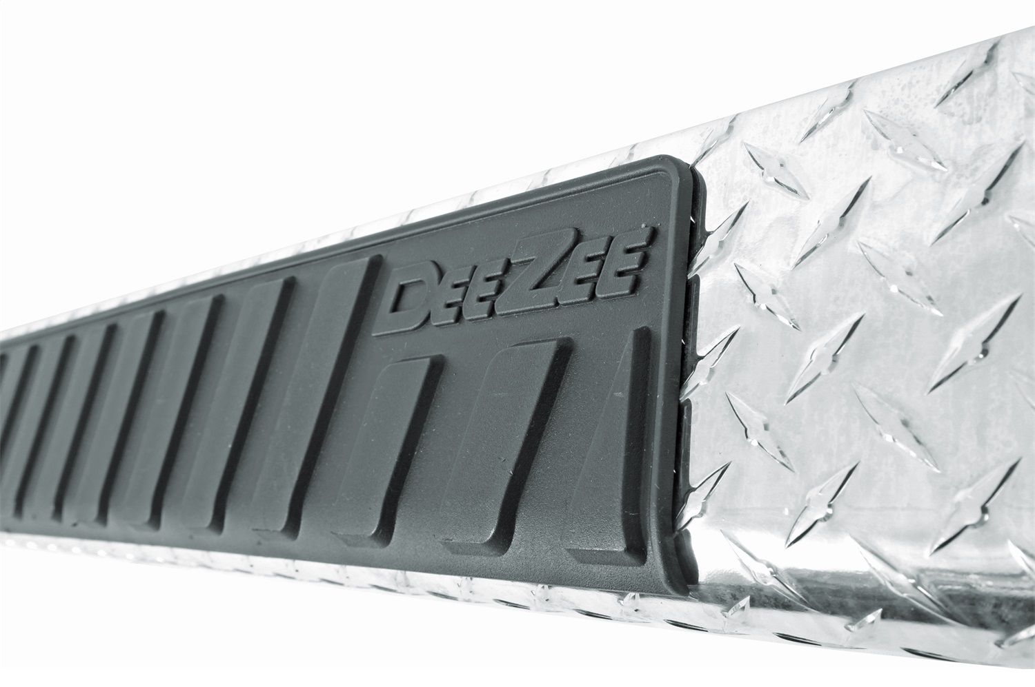 2022, 2021, 2020, 2019, 2018, 2017, 2016, 2015, 2014, 2013, 2012, 2011 Ram 3500 1500 Step Nerf Bar