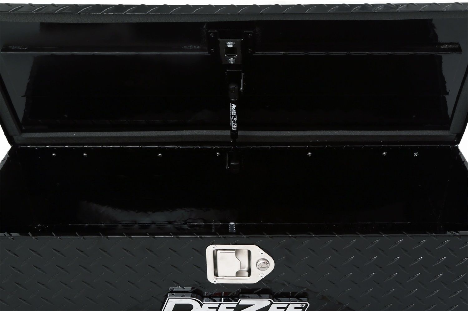 1987, 1986, 1985, 1984, 1983, 1982, 1981, 1980, 1979 Mazda B2000 Truck Tool Box
