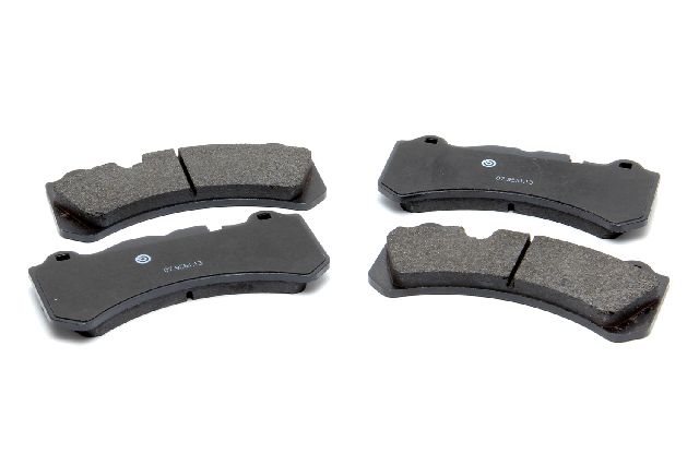 1997-2000 BMW 528i Disc Brake Pad Set - Front (Dinan)