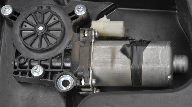 2007-2012 Dodge Nitro Window Motor and Regulator Assembly - Front Left (Dorman)