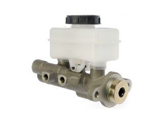 2000-2002 Nissan Xterra Brake Master Cylinder (Dorman)