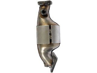 2004-2007 Saturn Vue Catalytic Converter with Integrated Exhaust Manifo - Rear (Dorman)