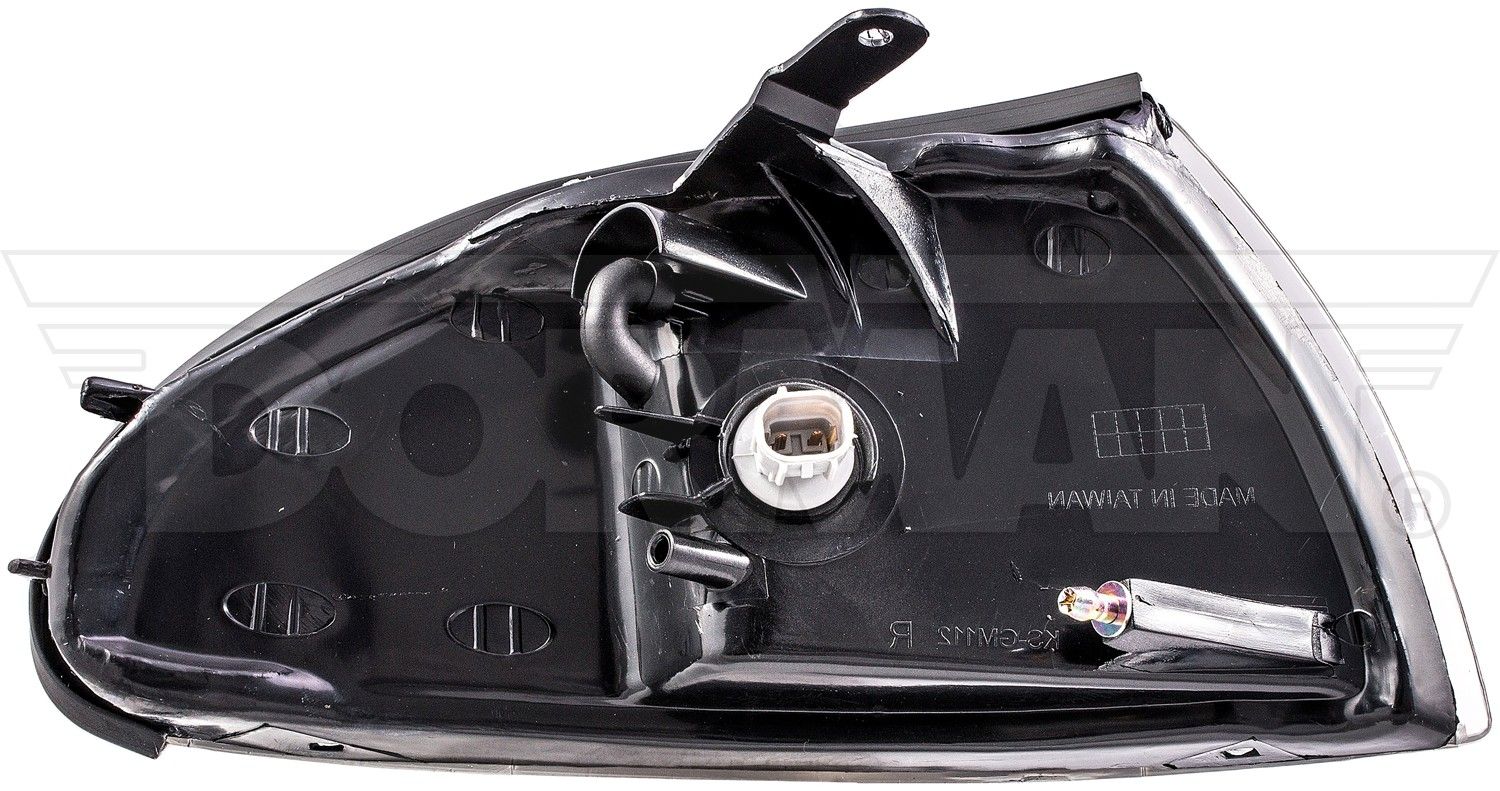 1997, 1996, 1995, 1994, 1993 Geo Prizm Turn Signal / Parking Light Assembly