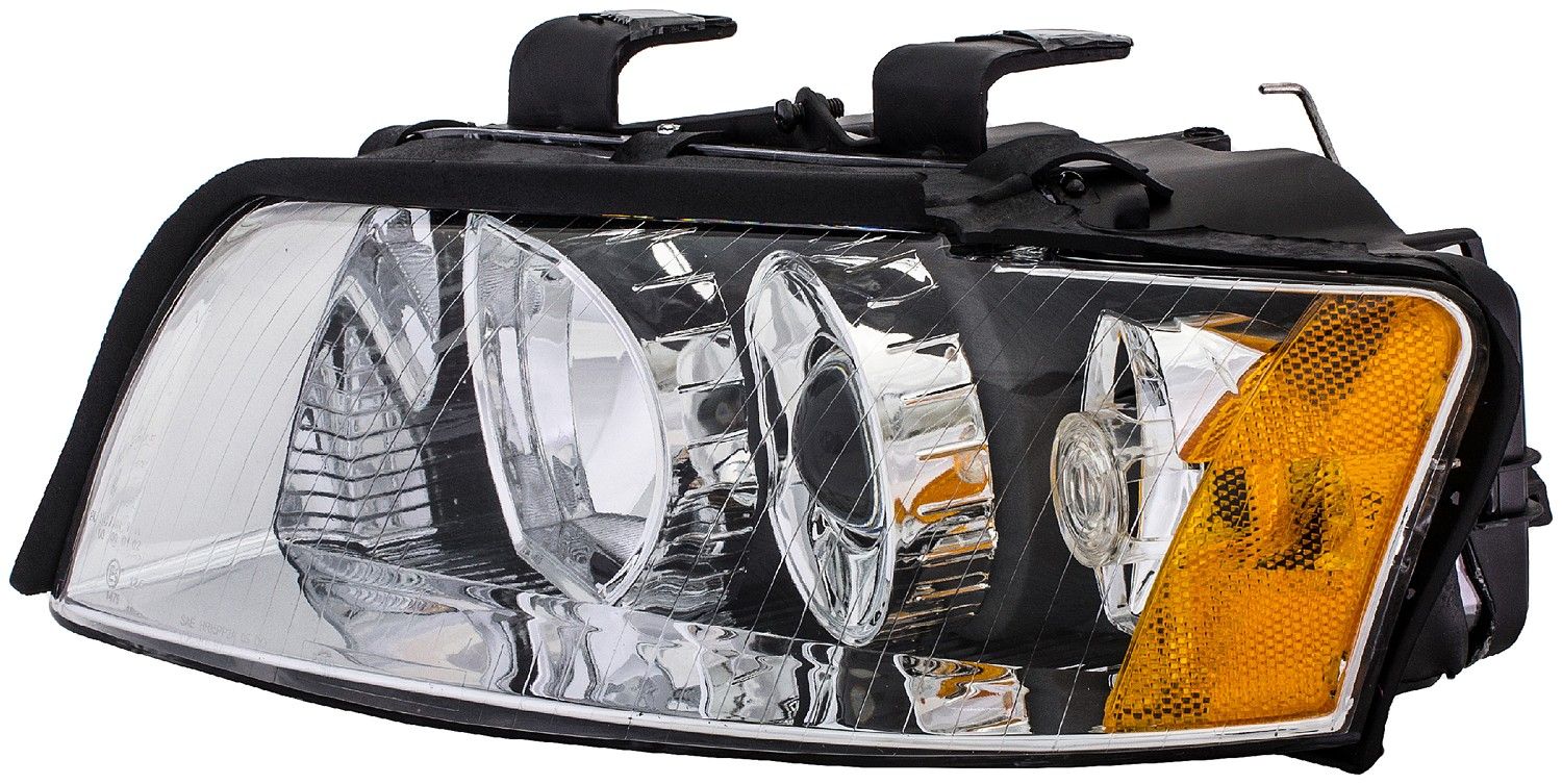 2005, 2004, 2003, 2002 Audi A4 Headlight Assembly